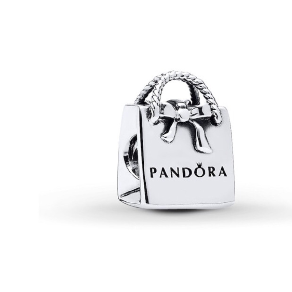 Beautiful Pandora shopping bag charm💗